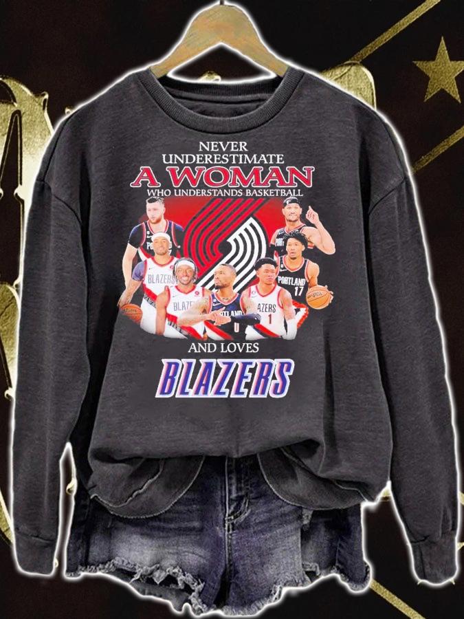 Never underestimate a woman who understands basketball and loves Blazers shirt t-shirt