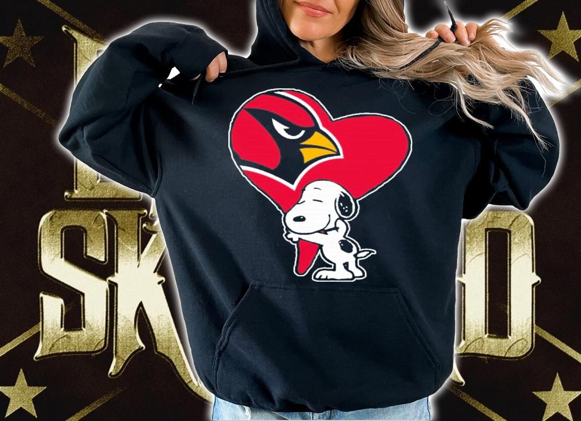 Snoopy Hugs The Arizona Cardinals Heart Shirt t-shirt