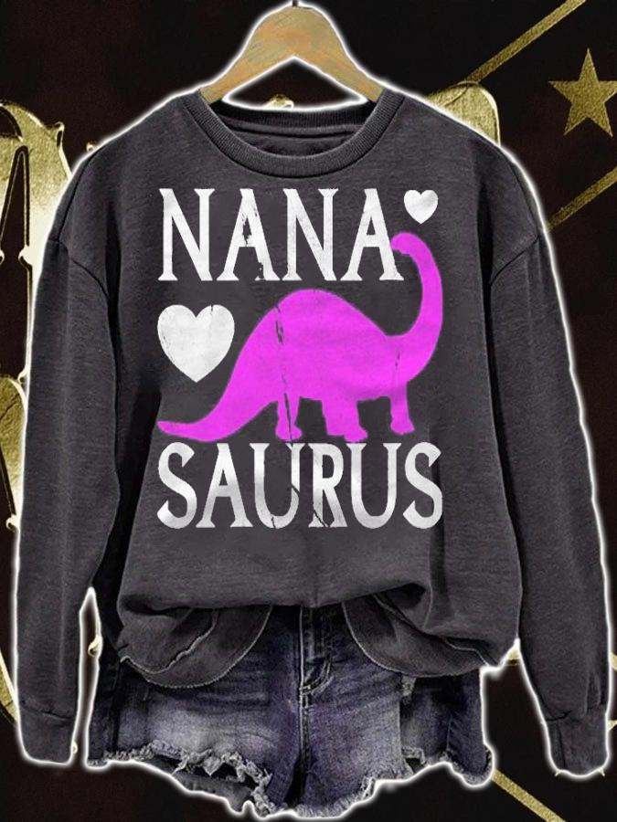 Womens Nanasaurus Funny Grandmother Nana Dinosaur Dino Gift Shirt t-shirt