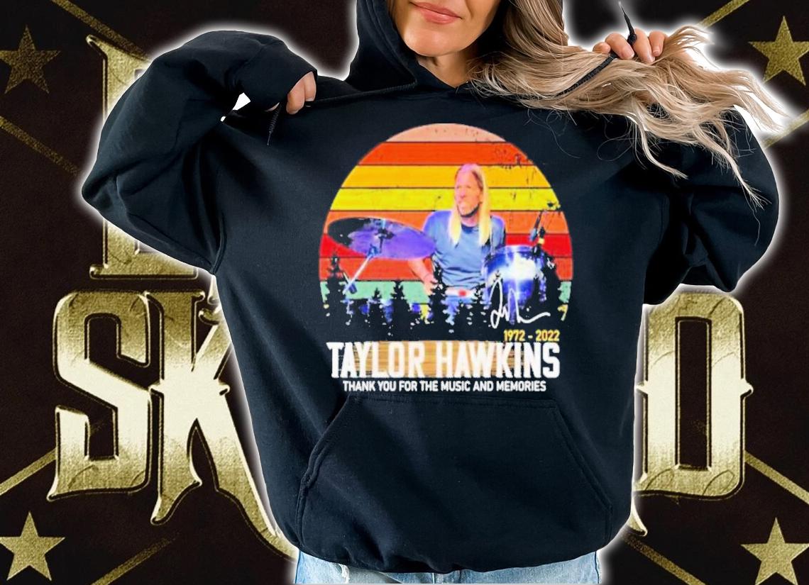 Taylor Hawkins 1972-2022 Signatures Thank You For The Music And Memories Vintage Shirt t-shirt hoodie