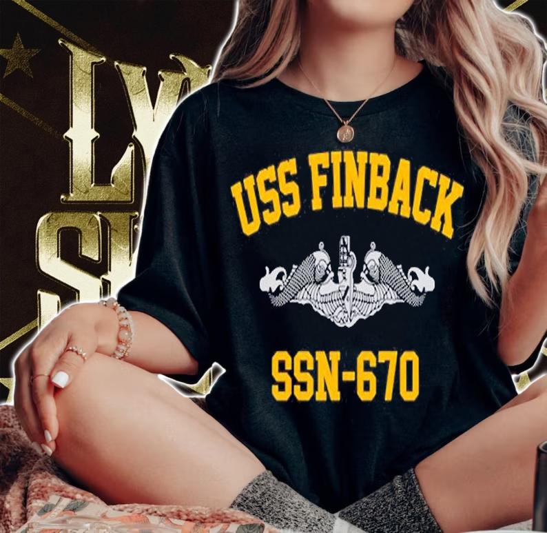 Uss Finback Ssn 670 United States Navy T-Shirt t-shirt woman shirt