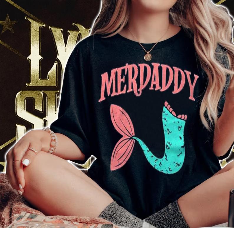 Merdaddy Fish Tail Daddy Mermaid Family Matching Dad Gift T-shirt