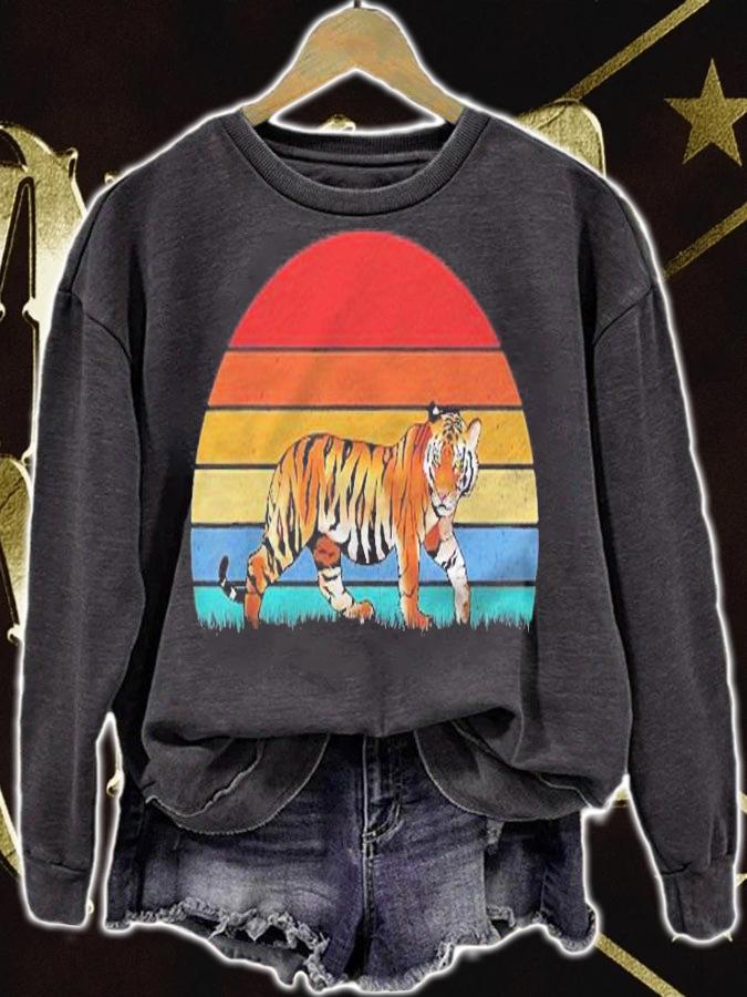 Tiger Shirt Retro Vintage Tiger Animal Shirt sweatshirt