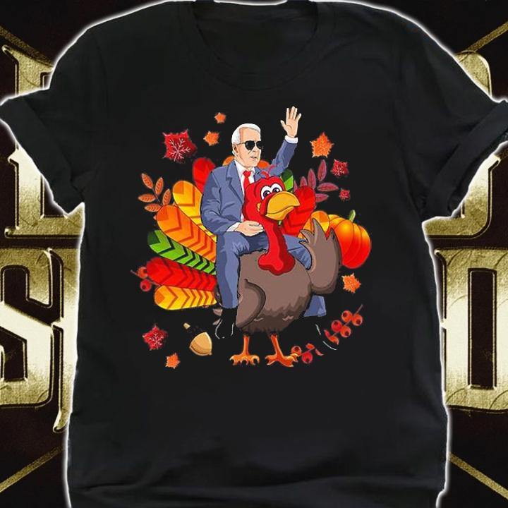 Riding With President Biden Funny Turkey Thanksgiving T-Shirt