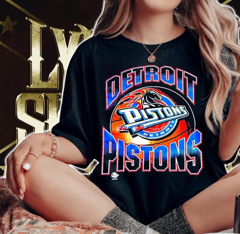 Detroit Pistons Logo Vintage Black T-Shirt woman shirt