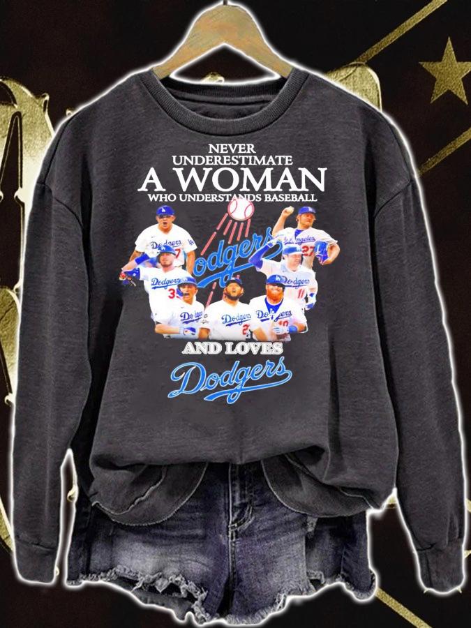 Dodgers never underestimate a woman who understands baseball t-shirt